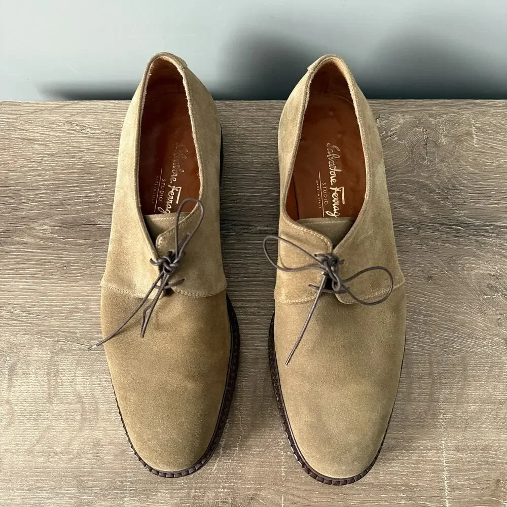 Salvatore Ferragamo Suede Derby Shoes Mens 9 D Vibram Sole Italy Taupe